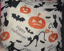 Cargar imagen en el visor de la galería, Funda de almohada .
